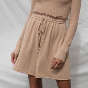 Lunya Cozy Cotton Silk Loose Short Camel Tan baggy relaxed pockets Loungewear M